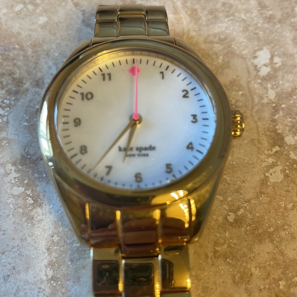 EUC Kate Spade gold watch 🤩 - Picture 2 of 9